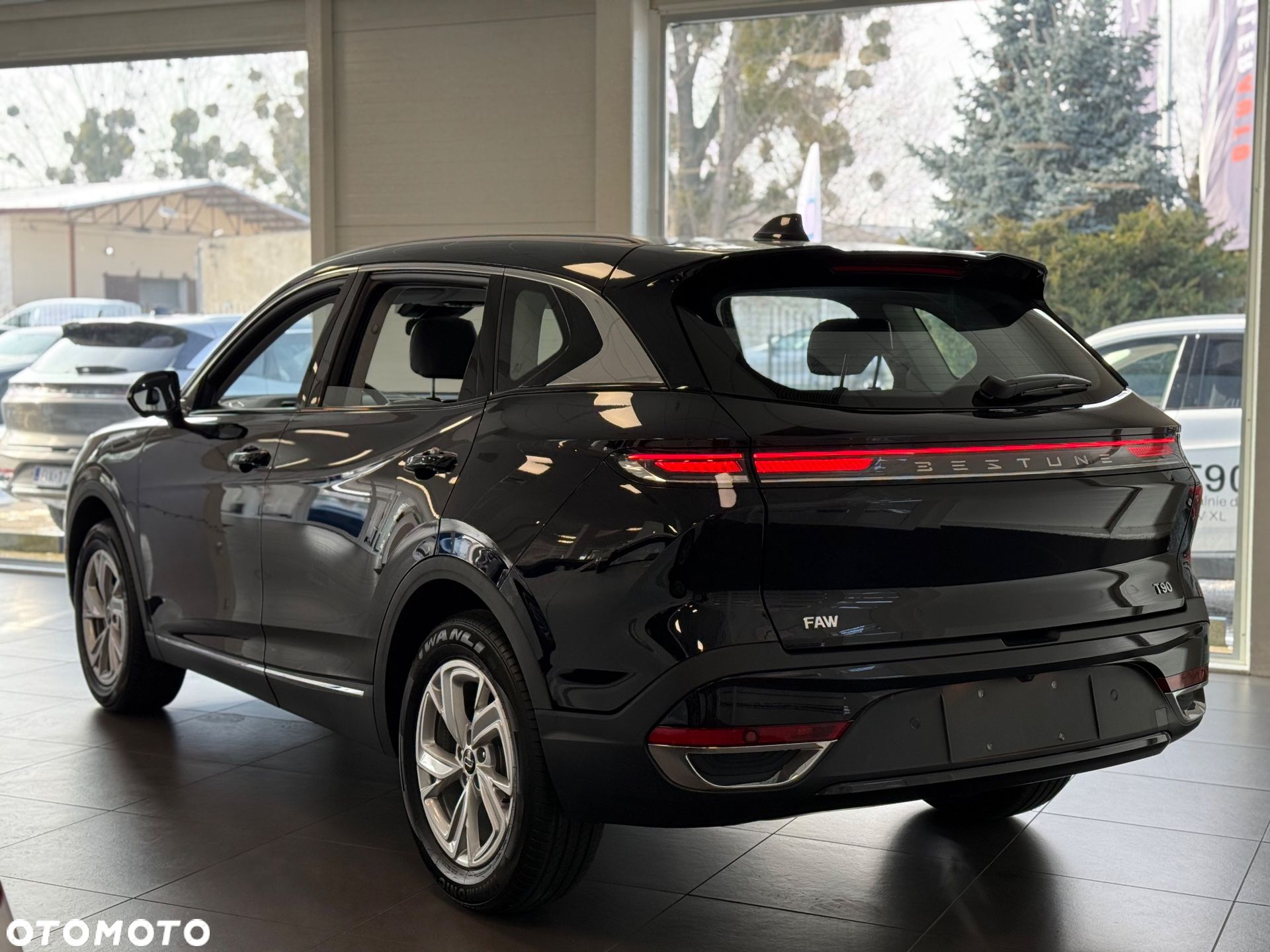 Bestune T90 – samochód w salonie DealerAuto Wrocław, zdjęcie 6