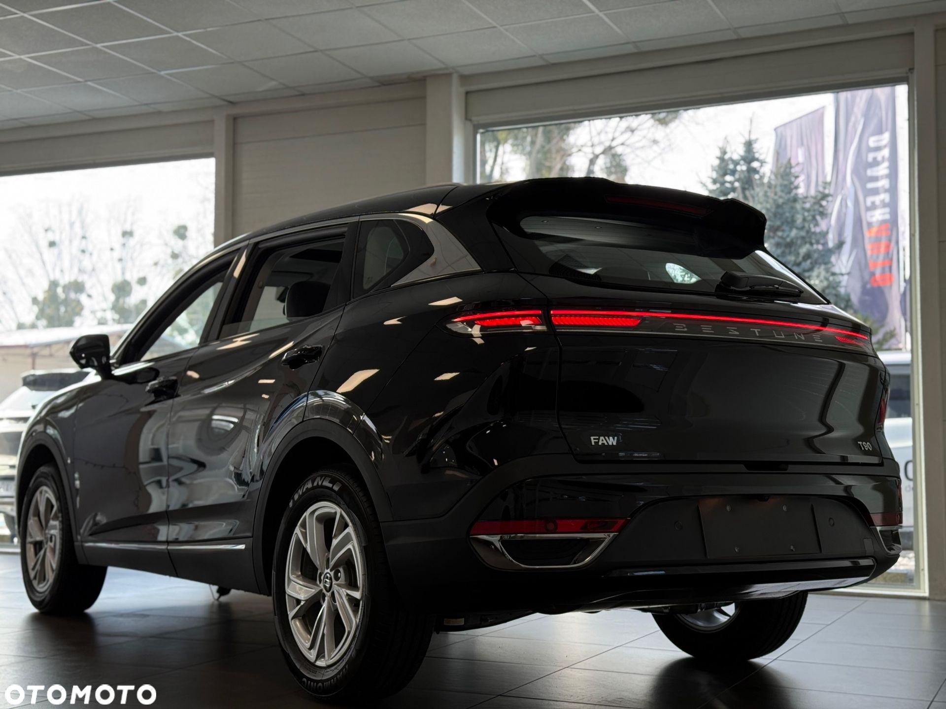 Bestune T90 – samochód w salonie DealerAuto Wrocław, zdjęcie 5