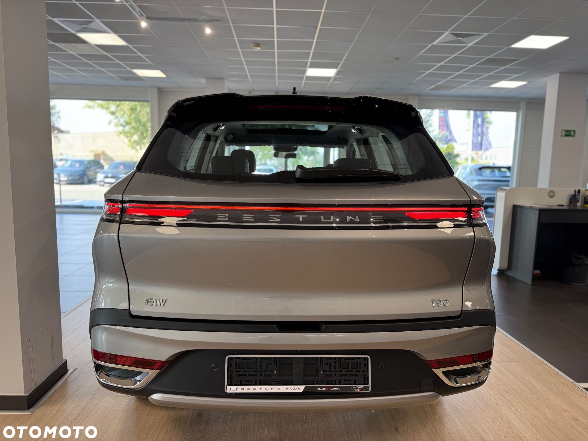Bestune T90 – samochód w salonie DealerAuto Wrocław, zdjęcie 36
