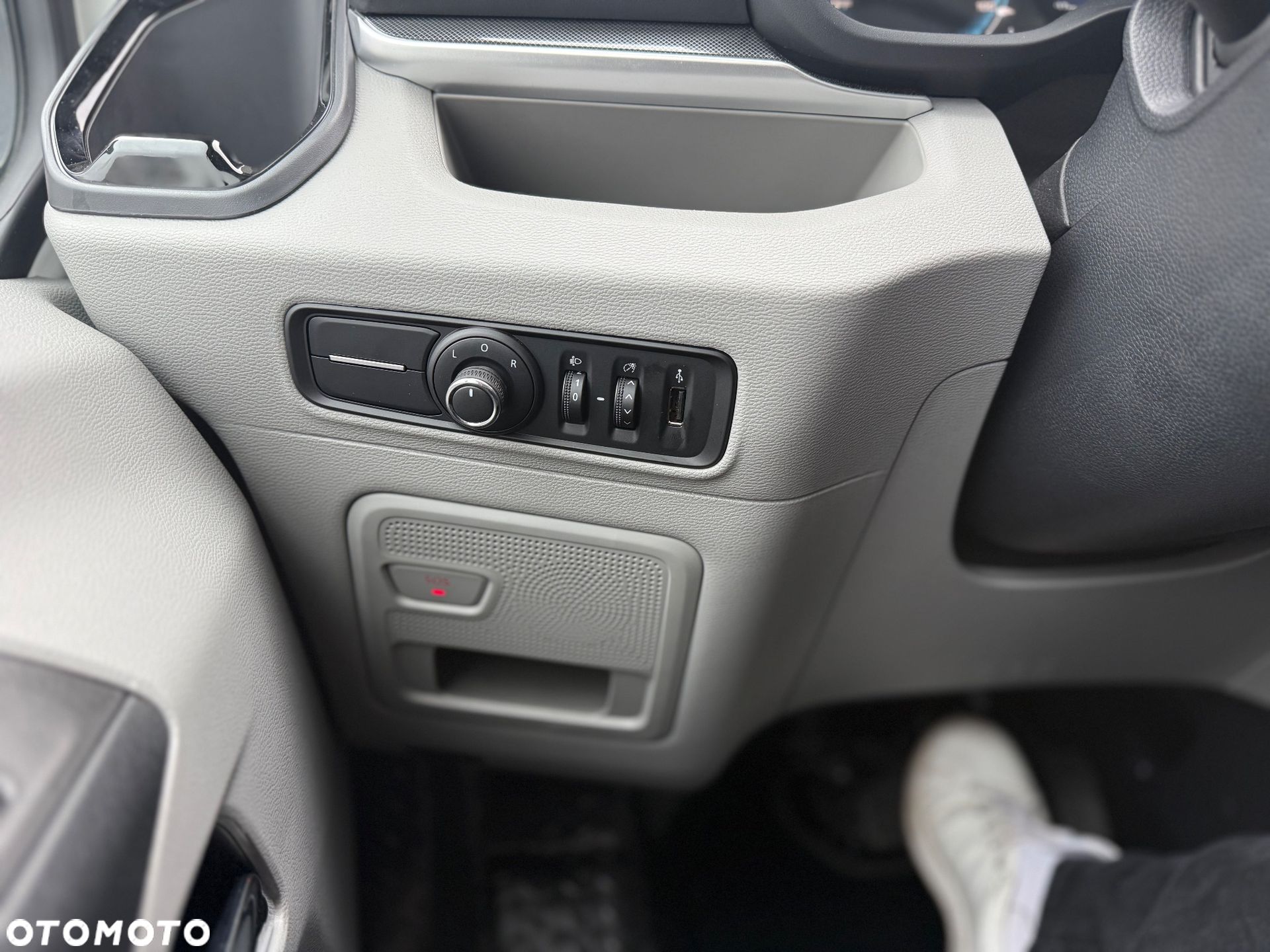 Maxus e-deliver-9 – samochód w salonie DealerAuto Wrocław, zdjęcie 10
