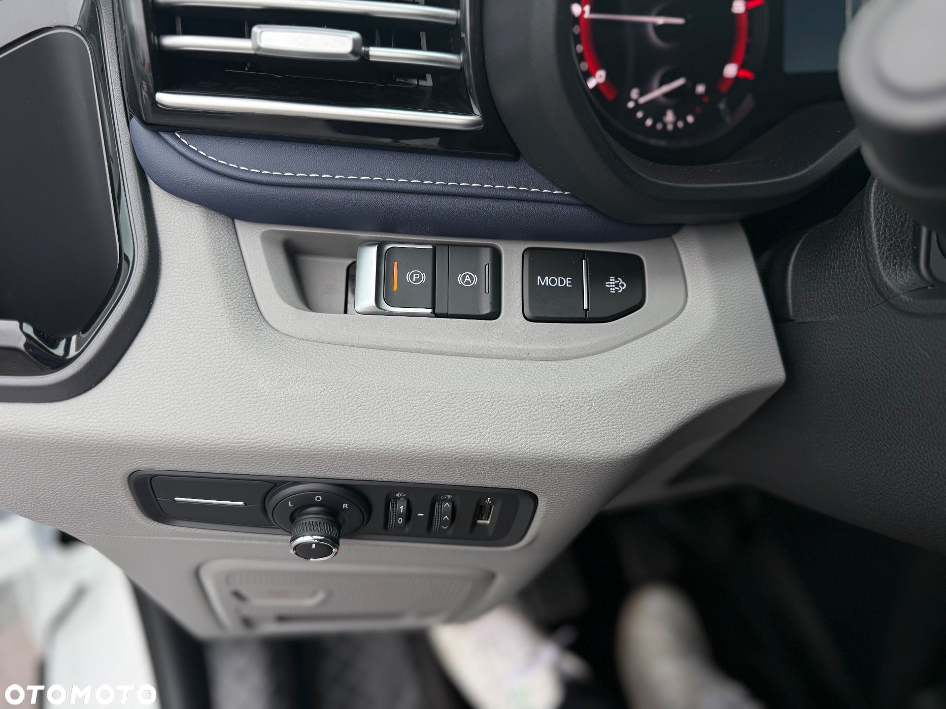 Maxus Deliver 7 – samochód w salonie DealerAuto Wrocław, zdjęcie 13