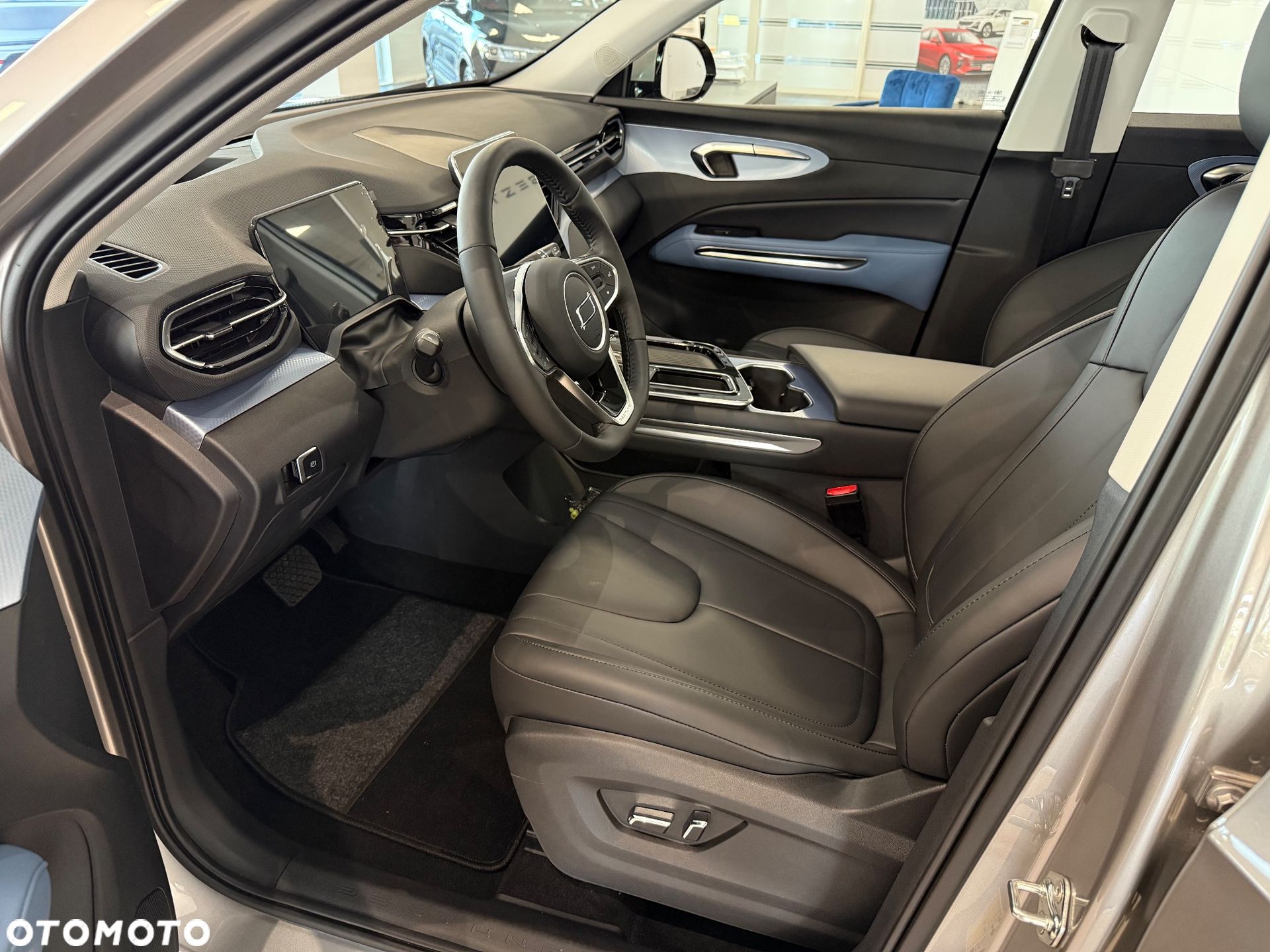 Bestune T90 – samochód w salonie DealerAuto Wrocław, zdjęcie 30