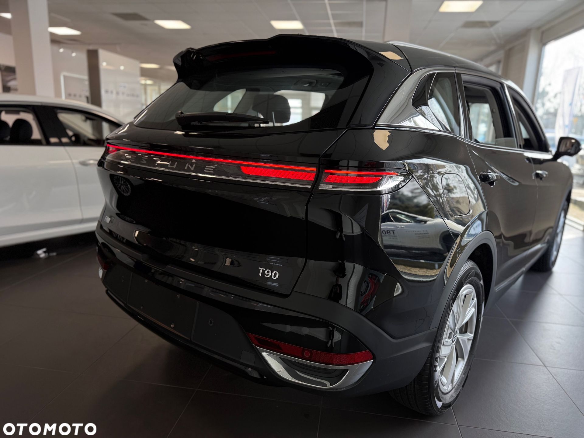 Bestune T90 – samochód w salonie DealerAuto Wrocław, zdjęcie 8