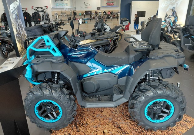 CFMoto CForce 1000 MV